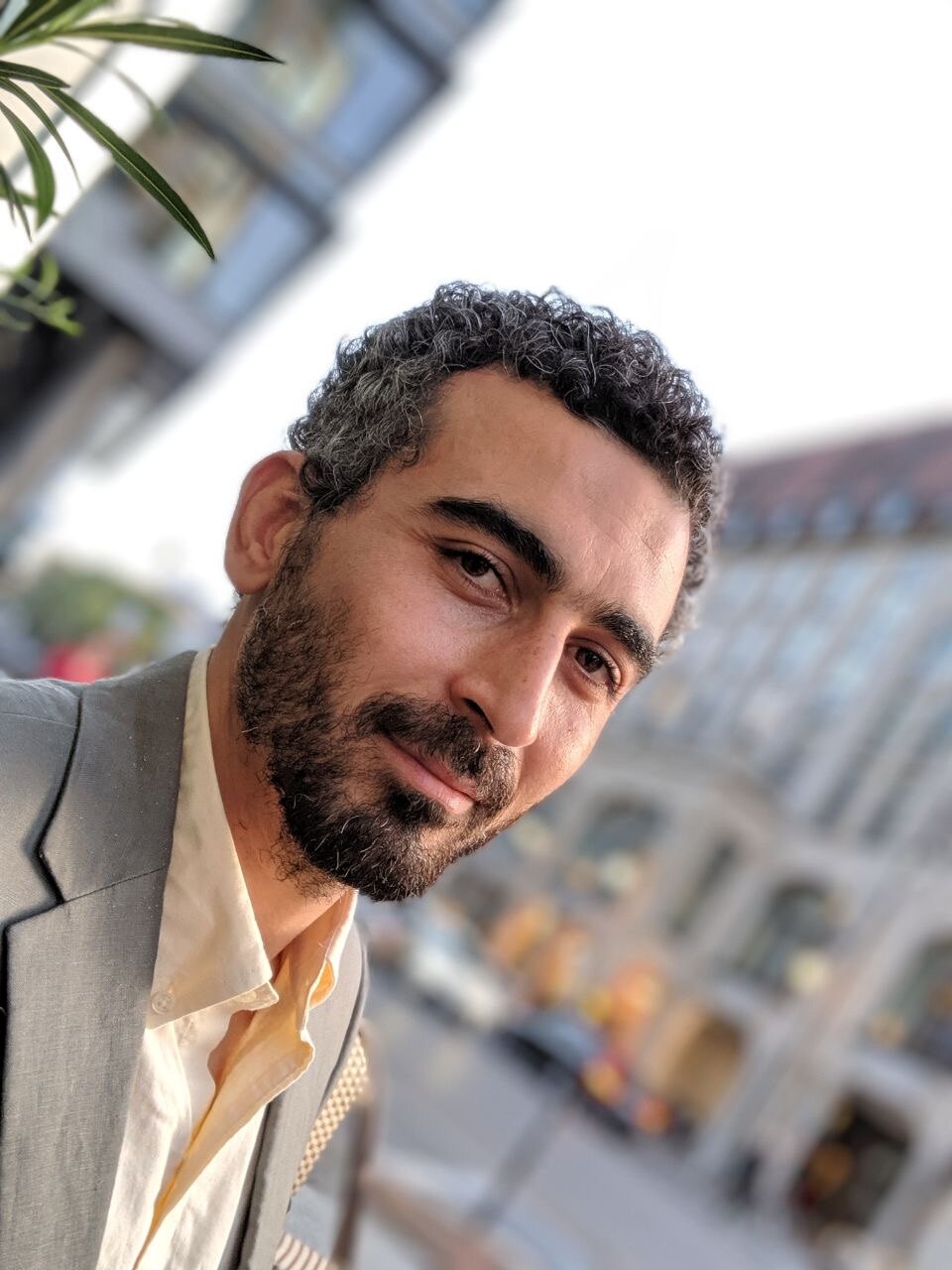 Portrait of Arash Kashi, Electrical Engineer and Native Application Engineer